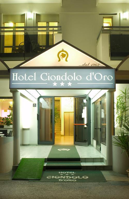 Hotel Ciondolo D'Oro Rimini Eksteriør billede